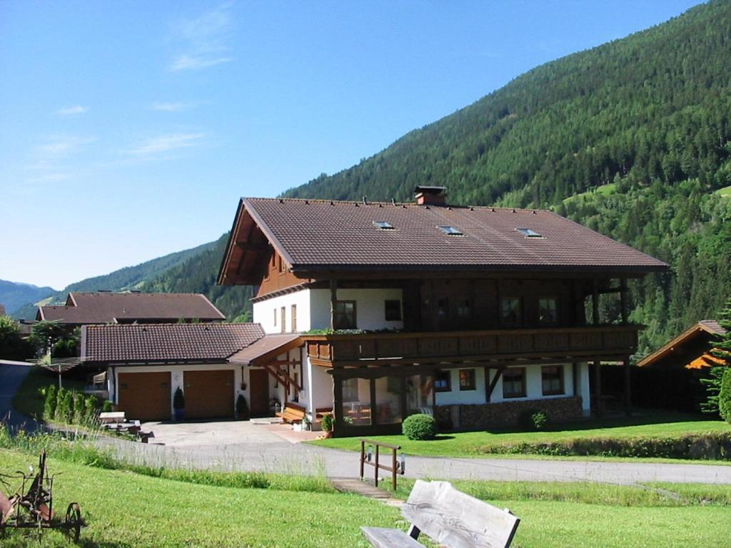 Landhaus Schober Apartments Grosskirchheim Exterior photo